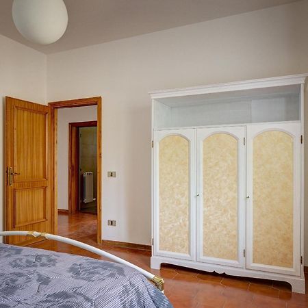Appartamento Luisa - Vista Lago Passignano sul Trasimeno Luaran gambar