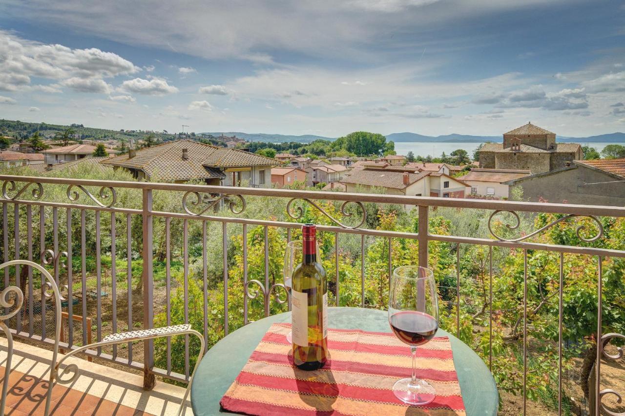 Appartamento Luisa - Vista Lago Passignano sul Trasimeno Luaran gambar