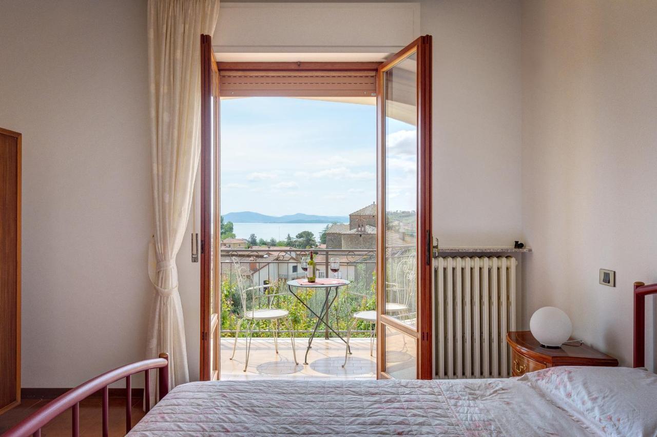 Appartamento Luisa - Vista Lago Passignano sul Trasimeno Luaran gambar