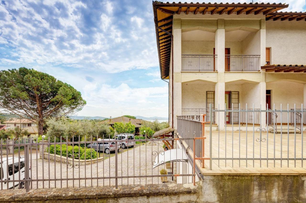 Appartamento Luisa - Vista Lago Passignano sul Trasimeno Luaran gambar